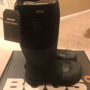 BOGS - Waterproof, steel toe, insulated. Brand new, Never worn